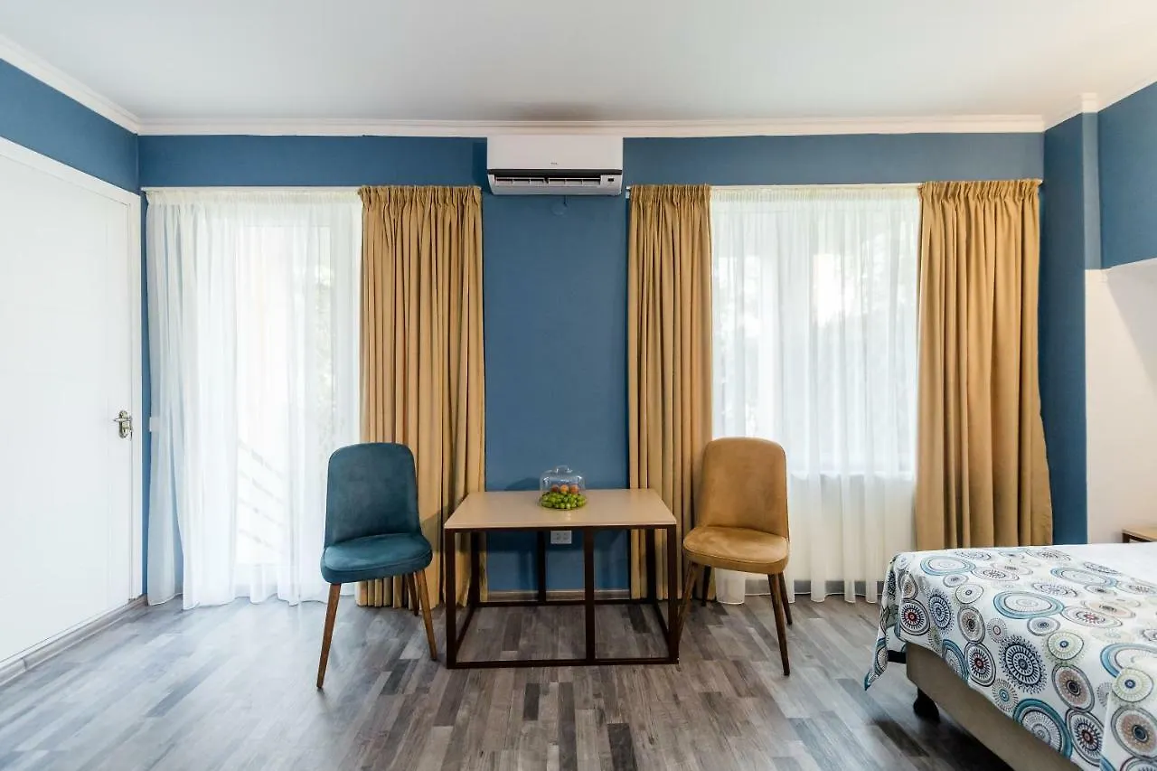 Gvino Minda Hotel Tbilisi